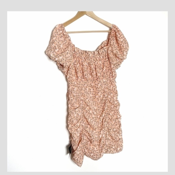 NWT Lulus Reason To Be Dress Ditsy Floral Off Shoulder Ruched Mini Dress Size L - Picture 5 of 11